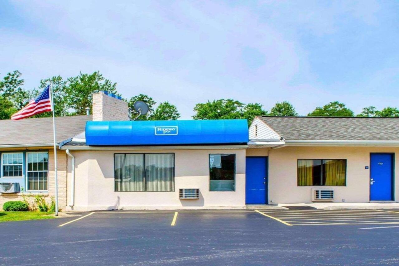 Rodeway Inn Dillsburg Exterior photo