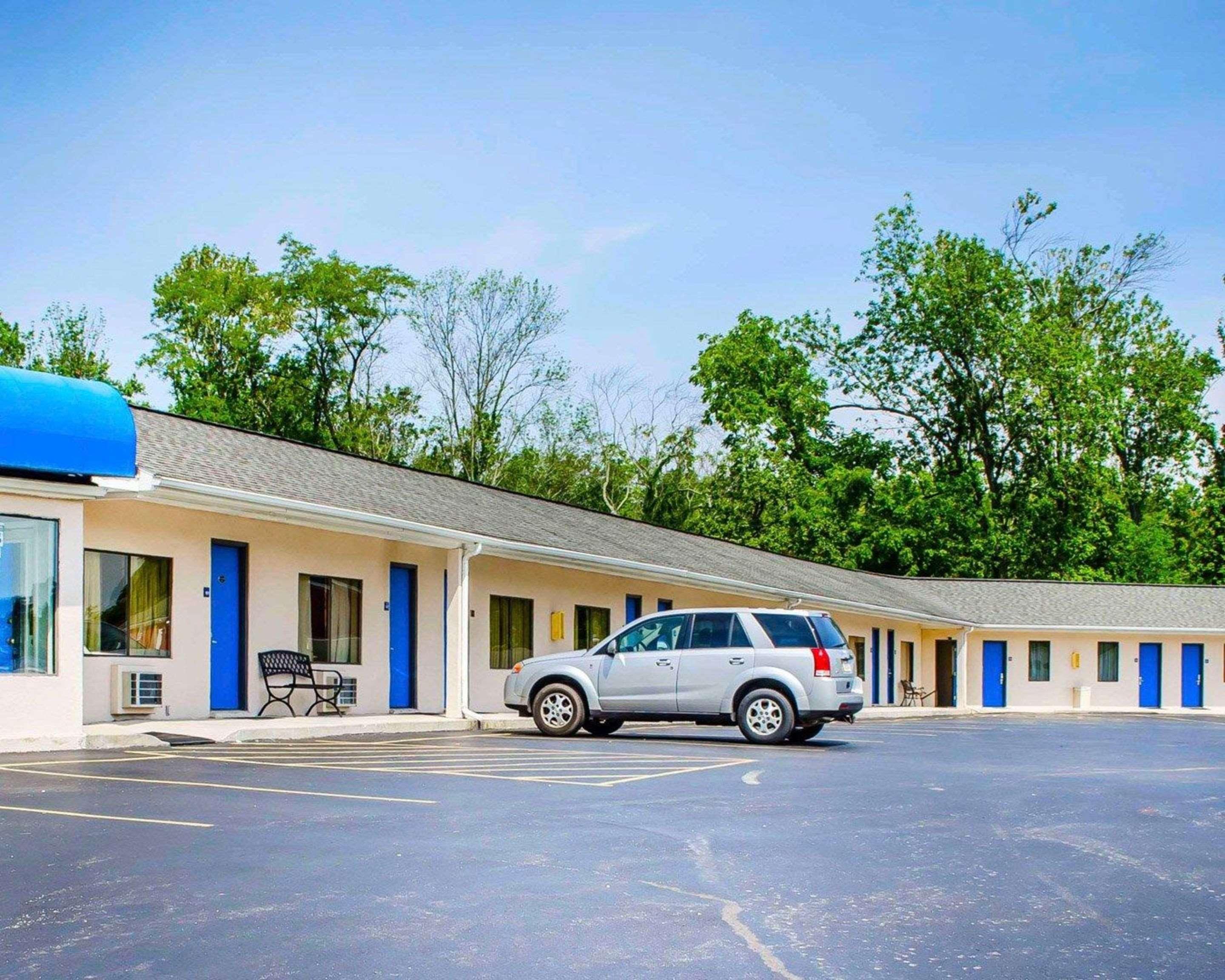 Rodeway Inn Dillsburg Exterior photo